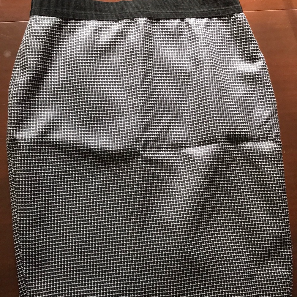 NWT Ann Taylor pencil skirt